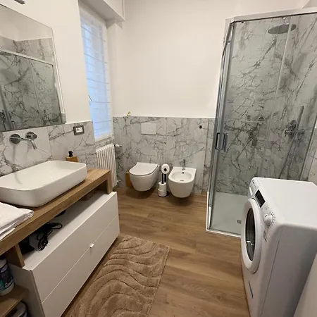 Focolare Manzoni Apartment *